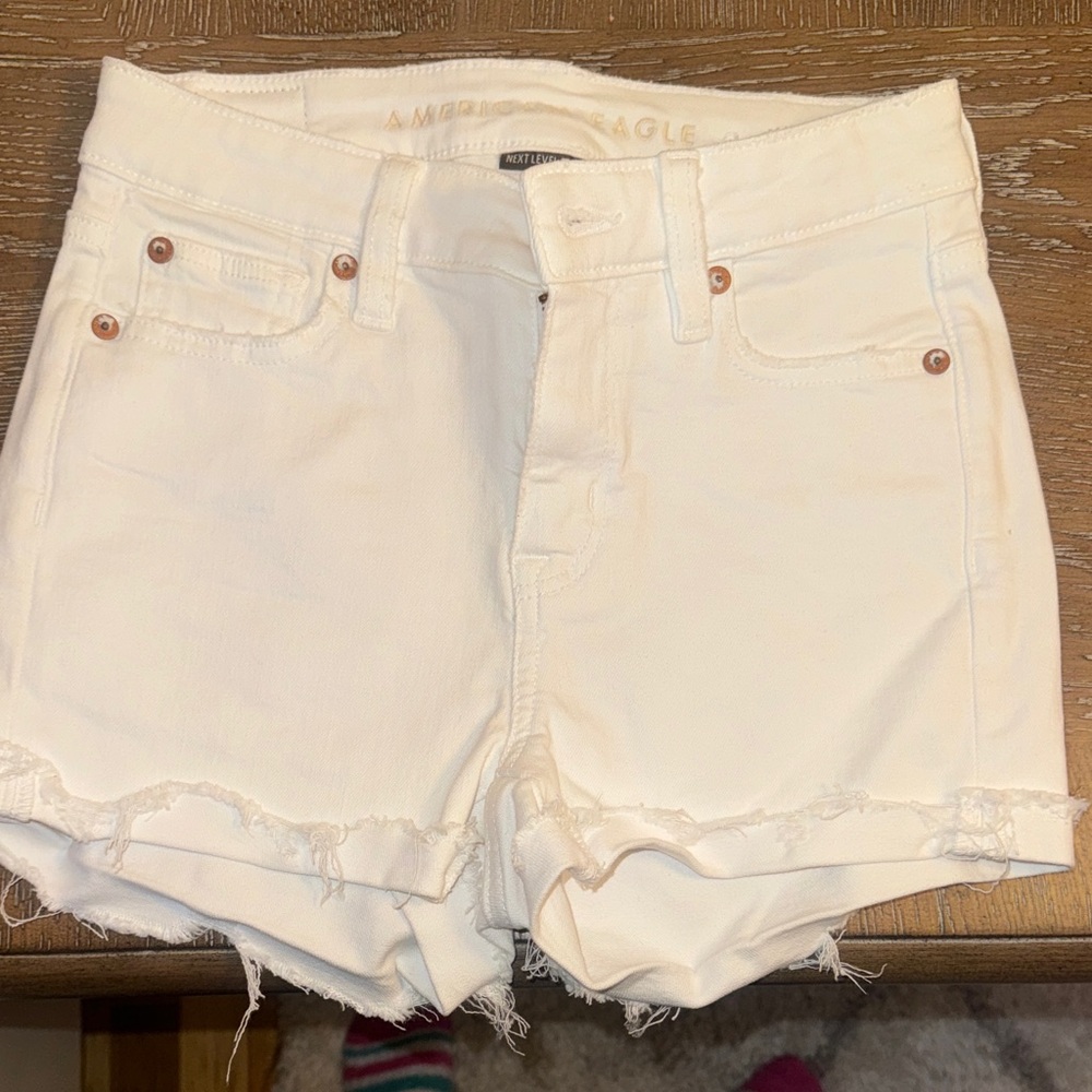 American Eagle Outfitters Cream White Denim Frayed Hem Shorts